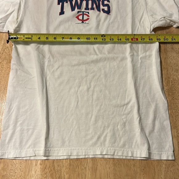 Twins tee - Picture 5 of 7